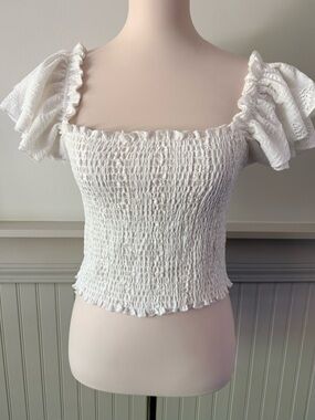 ASTR the Label Smocked Off Shoulder Crop Top White Ruffle Sleeve Boho Size L